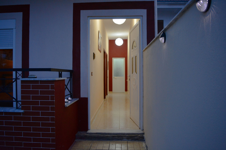 Others 4, Sunilio Apartment, Pogradecit