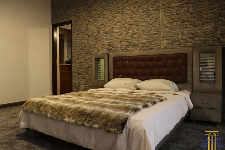 Grand Suites Hotel, Beirut