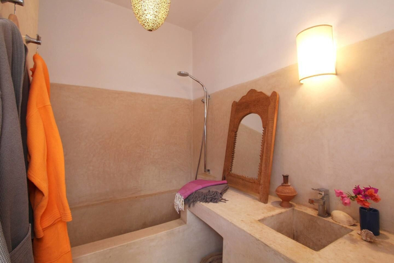 Bathroom, Stylish Loft, Marrakech