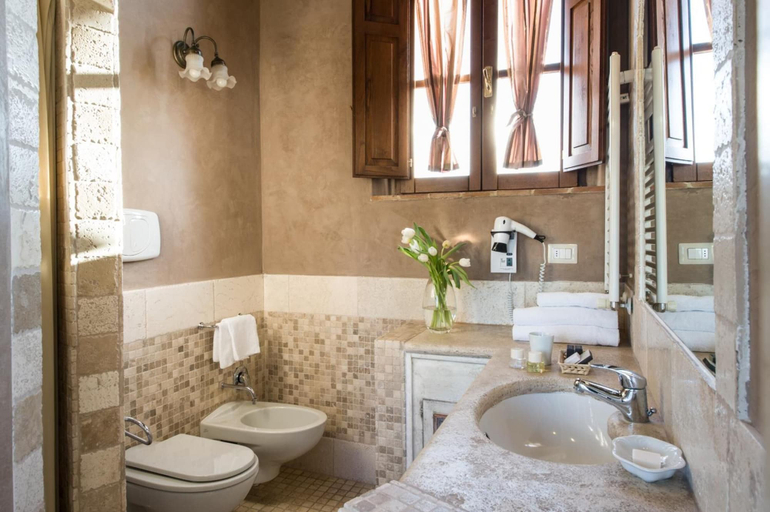 Bathroom 4, Relais la Leopoldina, Siena