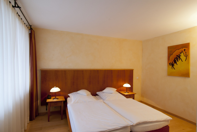 Bedroom 5, Hotel Hardtwald, Hochtaunuskreis