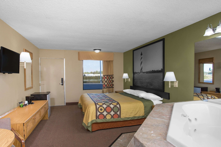 Bedroom 5, Super 8 by Wyndham Dunn, Harnett
