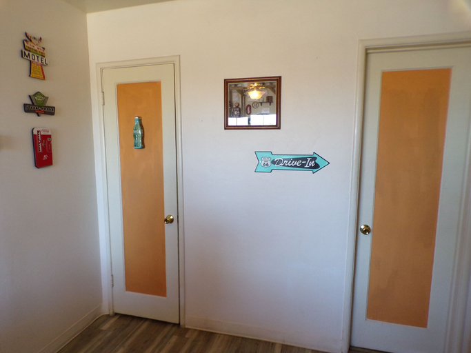 Others 4, Cypress Tree Motel, San Luis Obispo