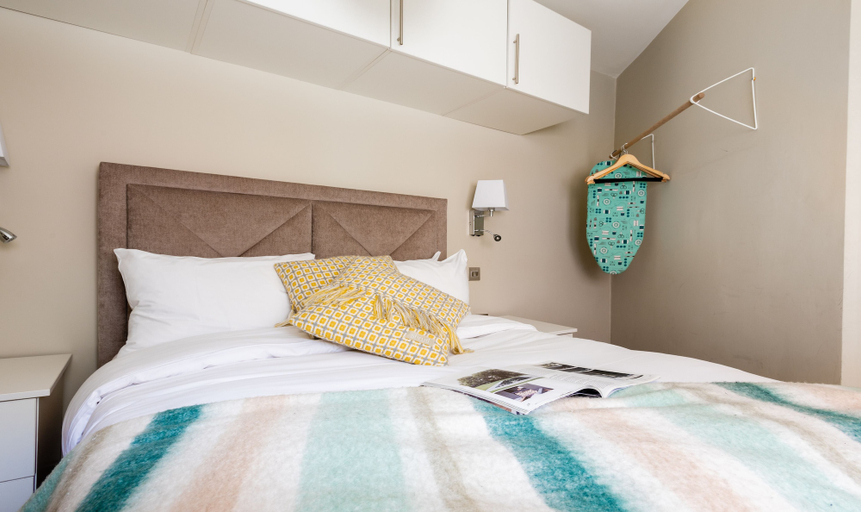Bedroom 3, The New Bond Street Loft - Modern 1bdr City Centre Apartment, London