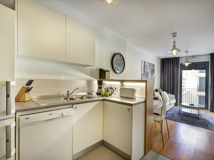 Others 5, Sonel Investe Apartments Martim Moniz SQ, Lisbon