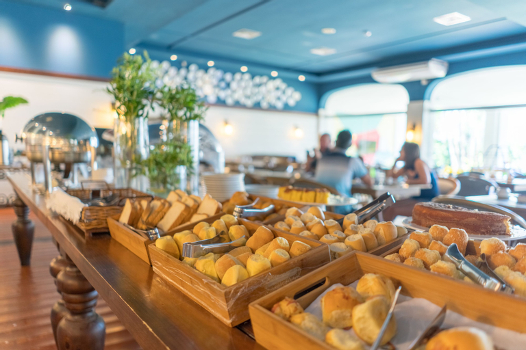 Food & Drinks 15