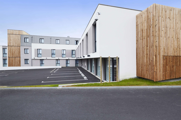 Exterior & Views 2, Kyriad Prestige Saint-Malo, Ille-et-Vilaine