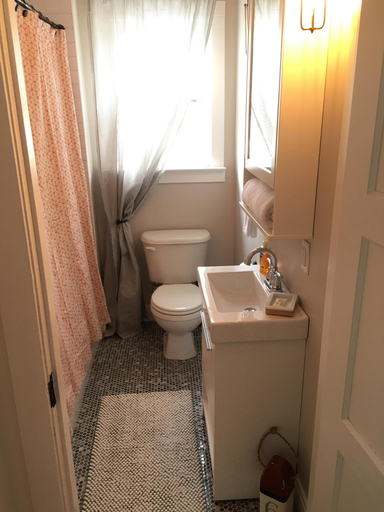 Bathroom 3, Lake Michigan Beach Cottages, LaPorte