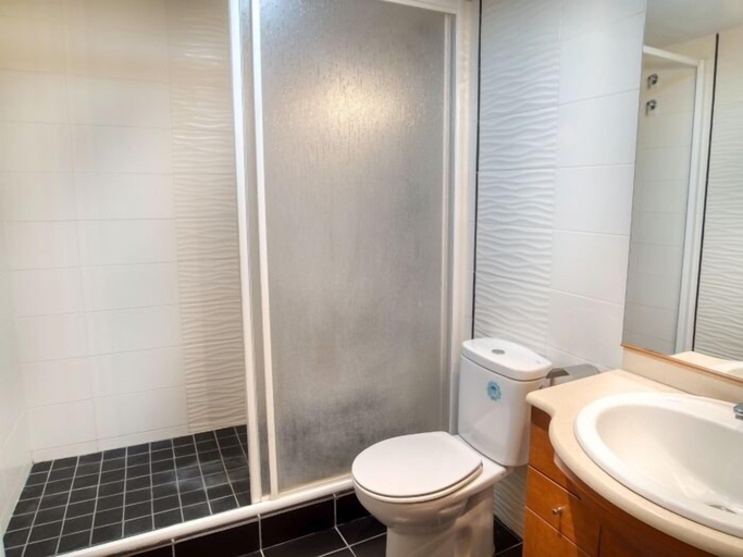 Bathroom 4, Casa Palafrugell, Girona