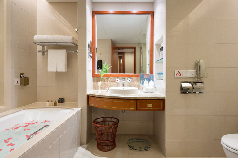 Bathroom 4, Qinghe Jin Jiang International Hotel, Zhangjiajie