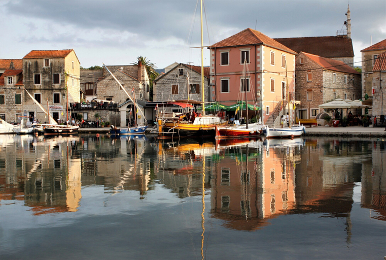 Exterior & Views 2, Hvar-Holiday Apartments, Jelsa