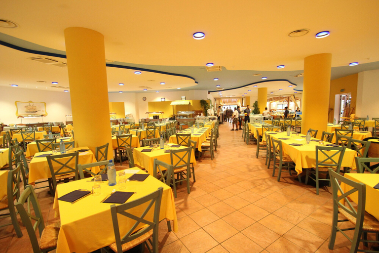 Food & Drinks 5, Nicotera Beach Village, Vibo Valentia