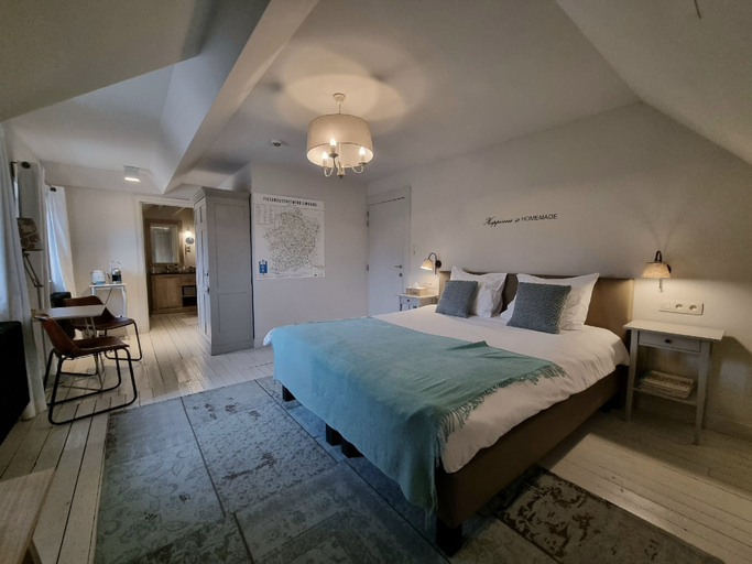 Bedroom 3, Hotel Porta Cite, Limburg