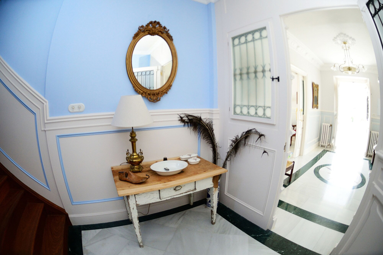 Bathroom 5, El Solar del Mazo, Cantabria