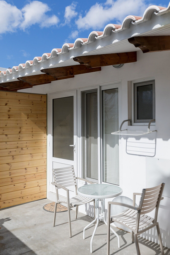 Others 5, Bivalvia Beach Plus, South Aegean