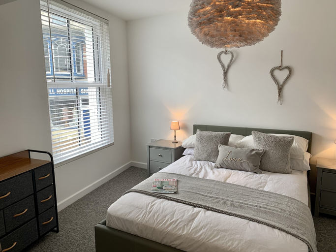 Bedroom 5, Charming Apartment Ilfracombe, Central Location, Devon