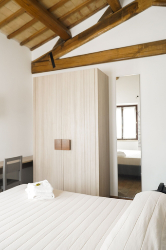Bedroom 4, Moretti Village - b&b, Macerata