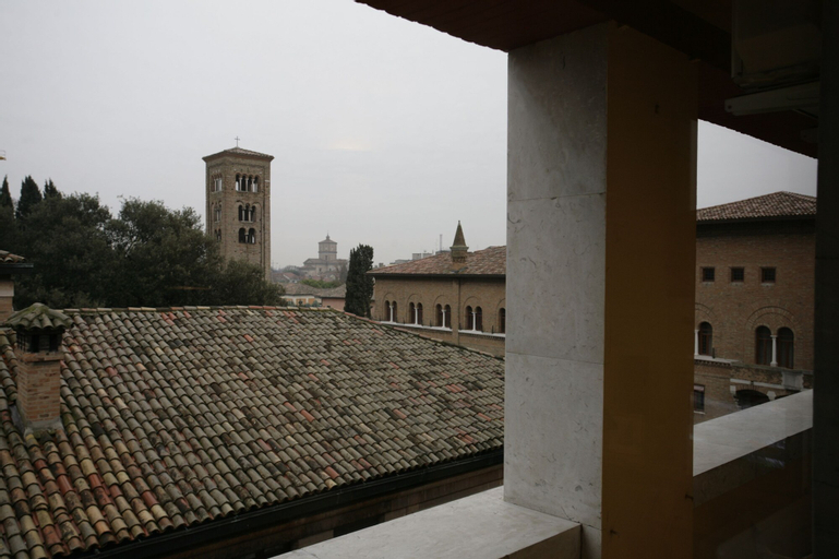 Residence La Reunion, Ravenna