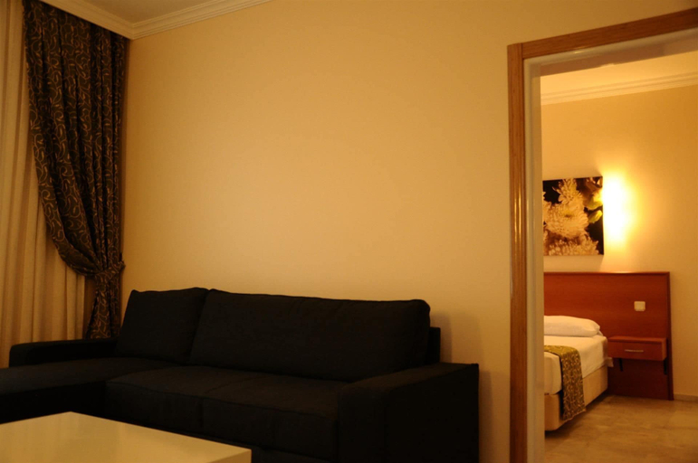 Bedroom 5, Lord Hotel, Çeşme