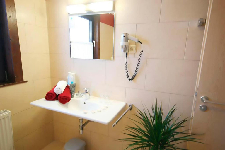Bathroom 5, Der schöne Asten - Resort Winterberg, Hochsauerlandkreis