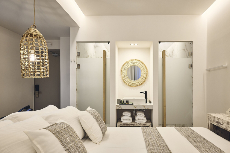 Bedroom 4, Kythnos Bay Hotel, South Aegean