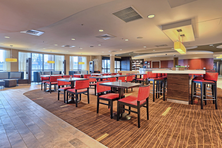 Food & Drinks 5, Courtyard by Marriott Harrisburg West/Mechanicsburg, Cumberland