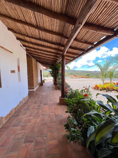 Others 5, CASA MORANESI, Ayapel