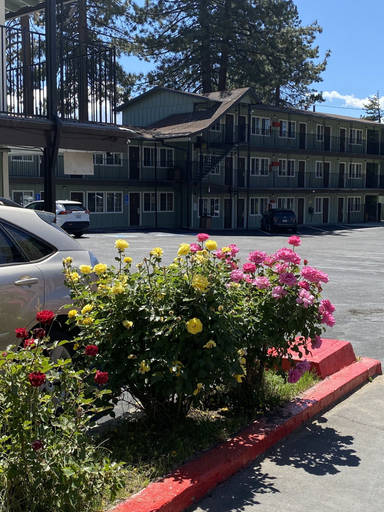 Exterior & Views 2, Stateline Economy Inn, El Dorado