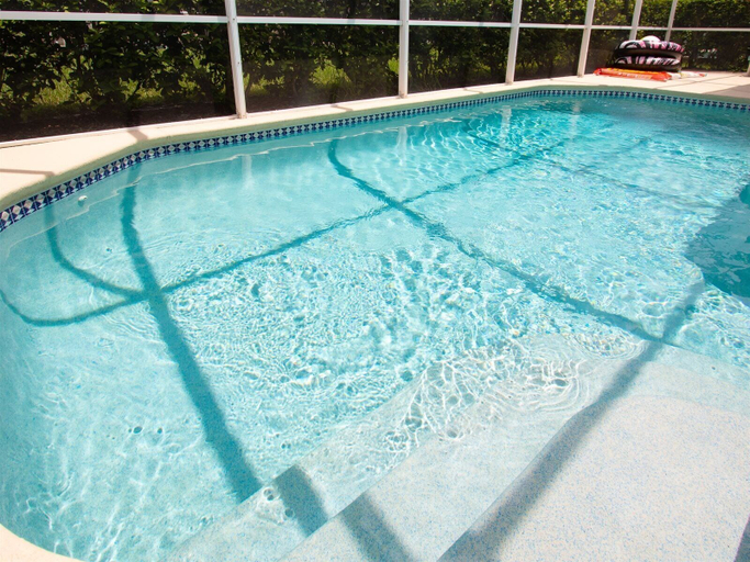 Sport & Beauty 4, 3 Bed 156, Polk