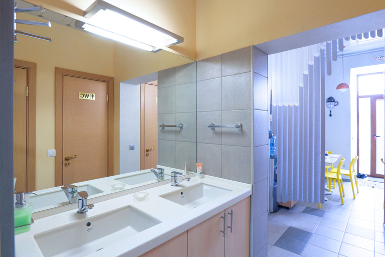 Bathroom 4, VLADSTAR Inn - Hostel, Vladivostok gorsovet