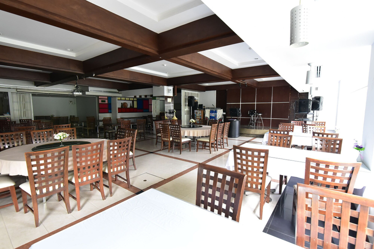 Food & Drinks 2, New Season Hotel, Hat Yai