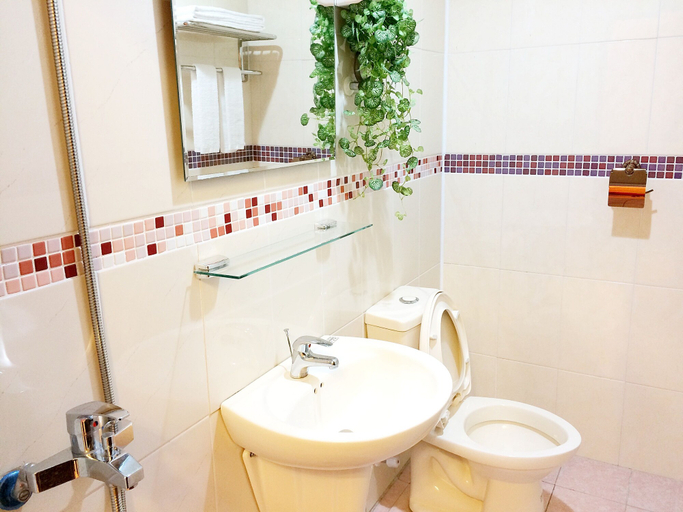 Bathroom 5, Snug Nine Inn, Pingtung