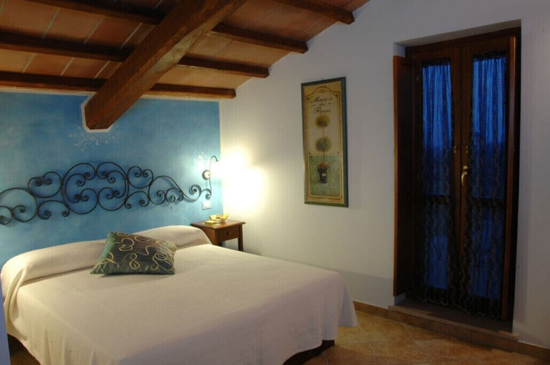 Bedroom 4, Agriturismo Corte in Fiore, Roma