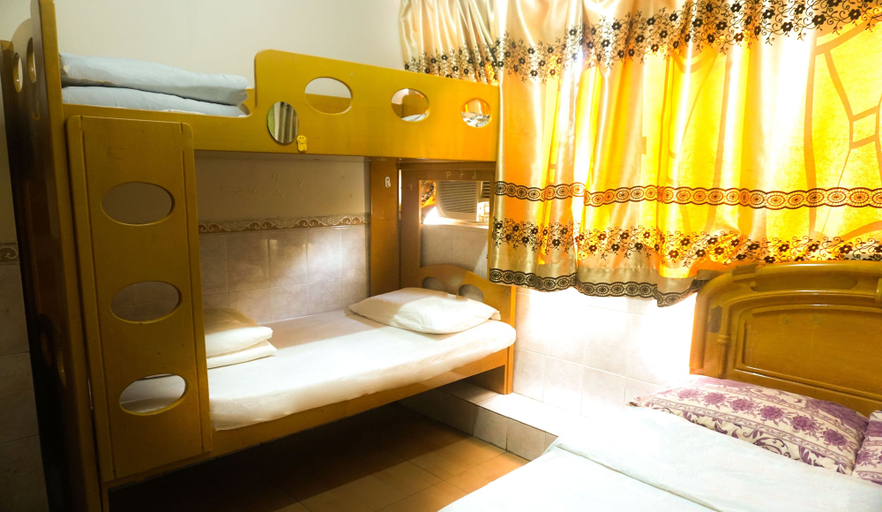 Bedroom 3, Nathan House, Kowloon