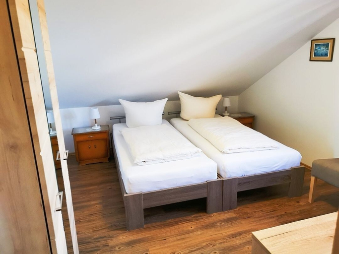 Bedroom 2, Hotel Oyer Hof – selbst Service, Oberallgäu
