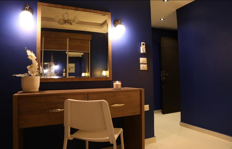 Others 5, Western Gate Residence, Amman
