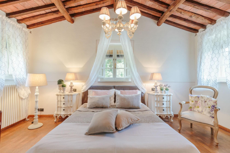Bedroom 5, Villa Coccinelle in Pieve di Compito, Lucca