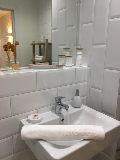 Bathroom 4, Apartment on Okeanskiy Pr. 90, Vladivostok gorsovet