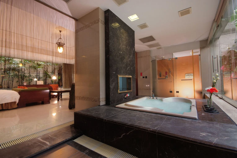 Bathroom 5, Q Motel, New Taipei City