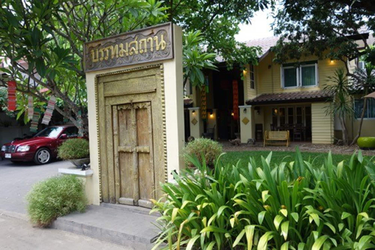 Exterior & Views 2, Bunthomstan Guesthouse, Muang Chiang Mai