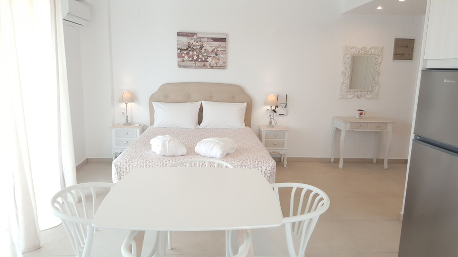 Bedroom 4, Bella Mare Luxury Apartments, Faistos