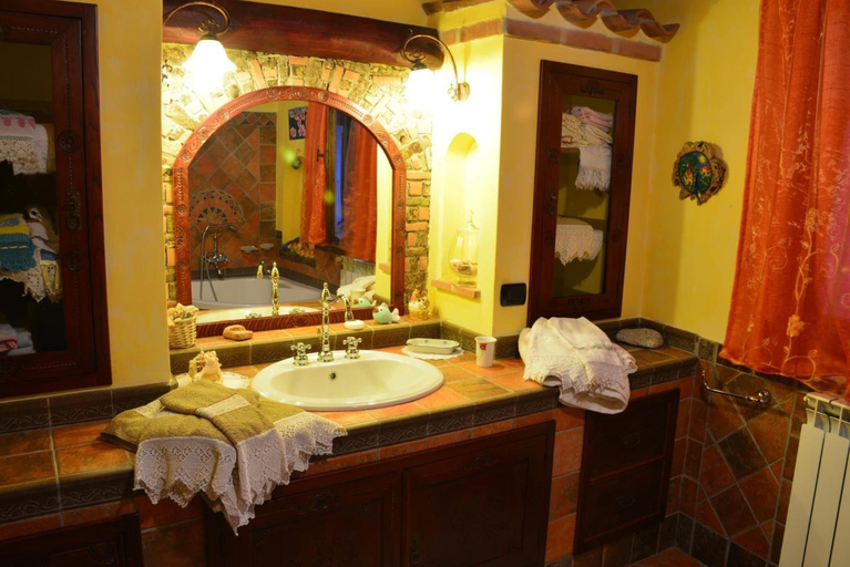 Bathroom 5, B&B Rita and Family, Ogliastra