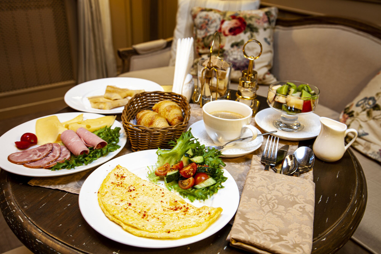 Food & Drinks 5, Brullov Mansion, Sankt-Peterburg gorsovet