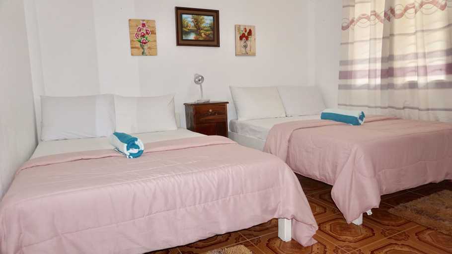 Bedroom 3, Mabuhay Thresher Dive, Daanbantayan