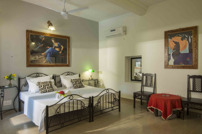 Bedroom 3, Mandore Guest House, Jodhpur