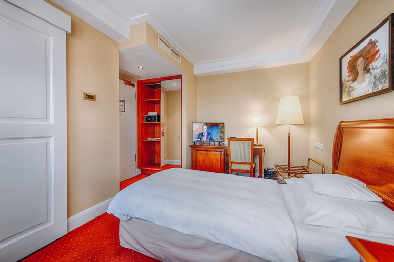 Bedroom 2, Hotel Moosburger Hof, Pfaffenhofen an der Ilm