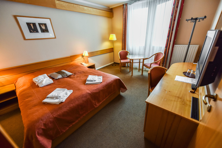 Bedroom 3, Aqua Hotel Termál, Mosonmagyaróvár