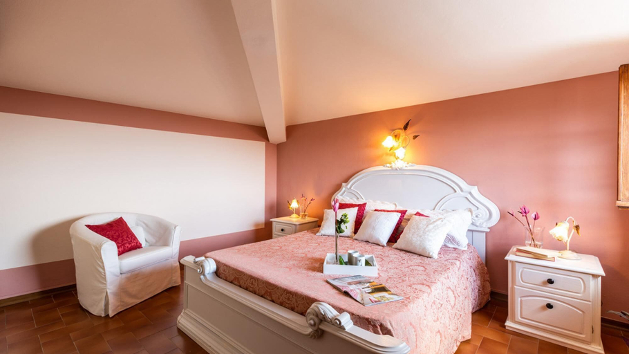 Bedroom 3, Villa Elena 9 1 in Coli, Lucca