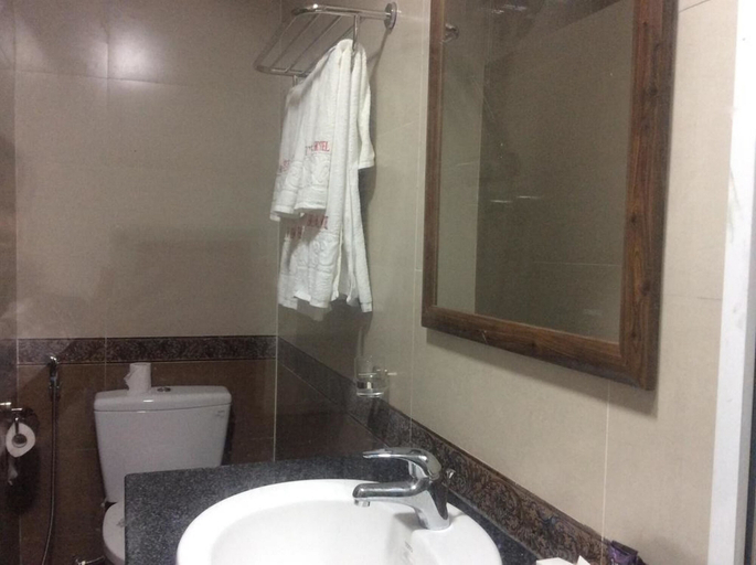 Bathroom 4, Huy Hoang Hotel, Phú Quốc