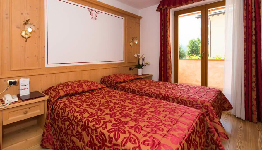 Bedroom 3, Hotel Cristina, Trento